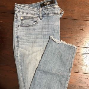 Vera Wang Skinny Jeans